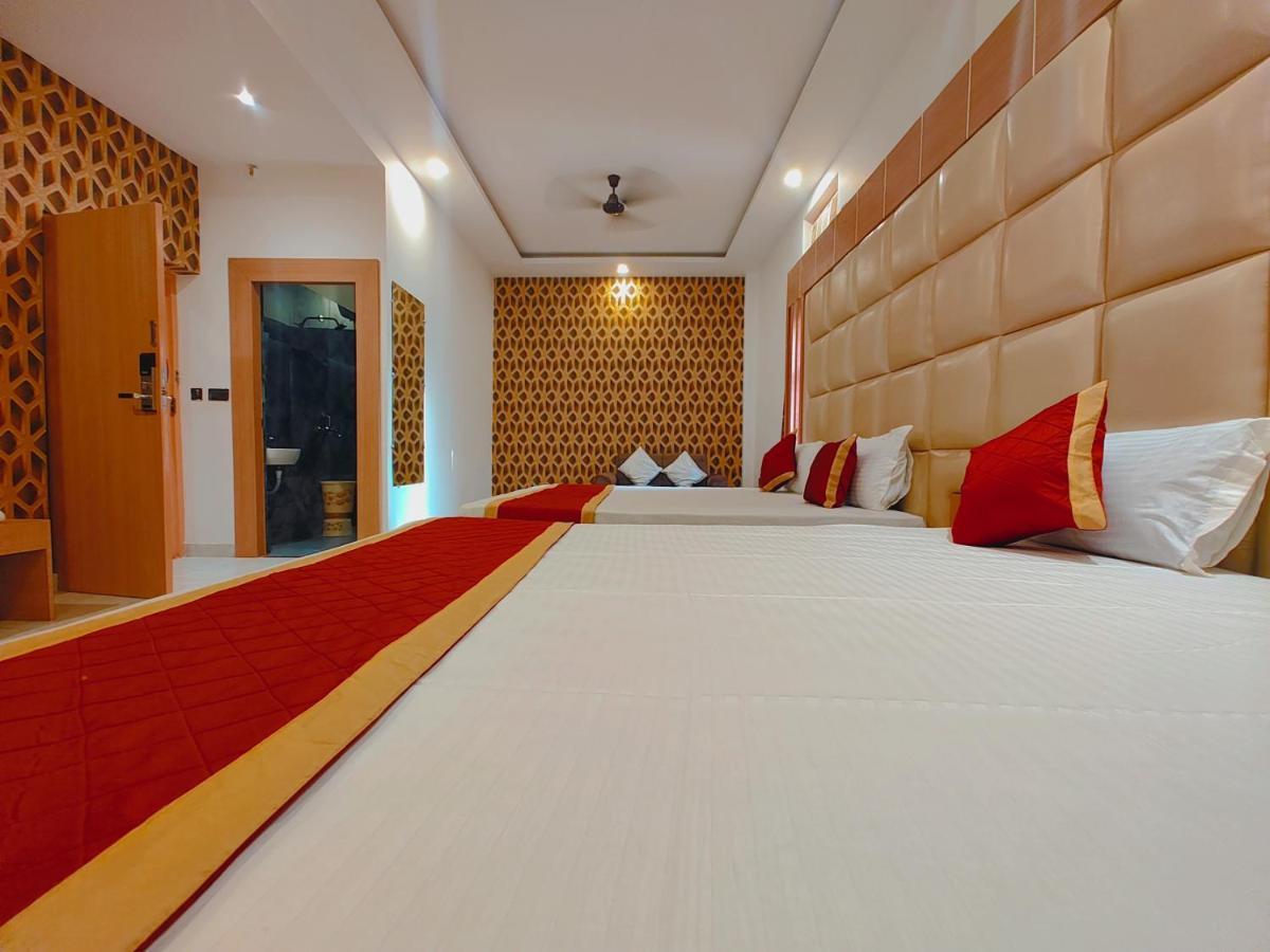 Avadh Sunshine Palace Hotel And Resort Ayodhya Exterior photo